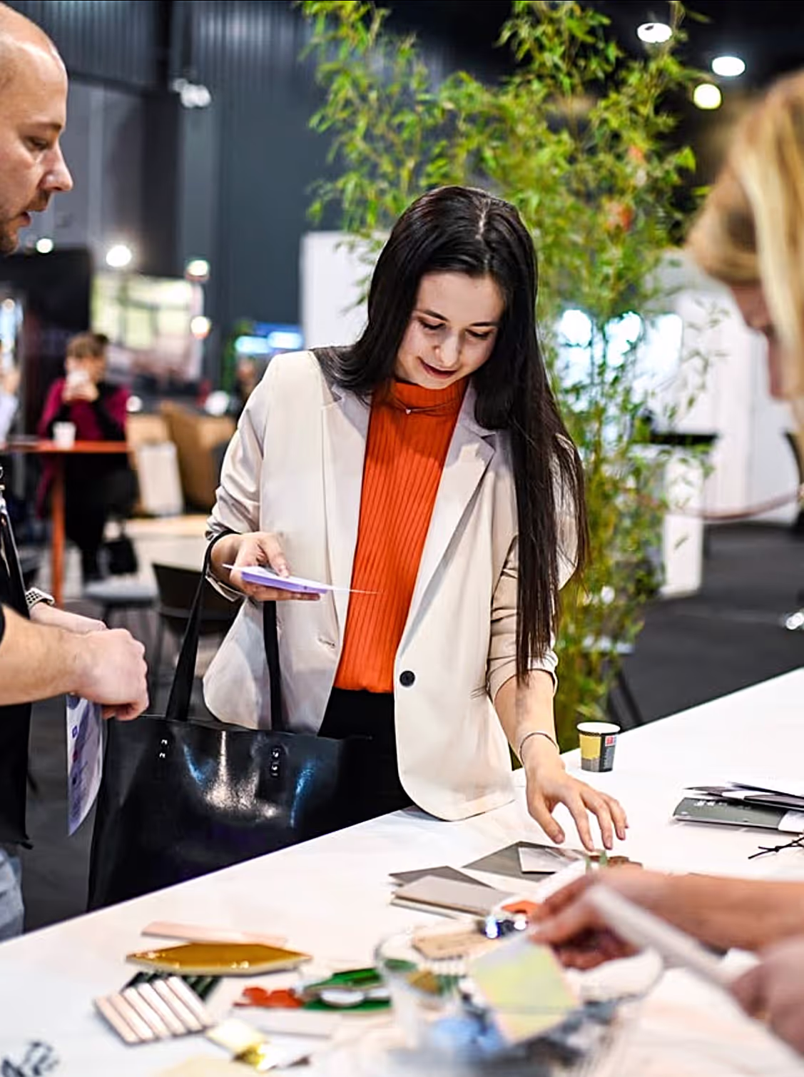 Architekt wnętrz Anhelina Stefańska na targach KIAF 2024– lider projektowania wnętrz.